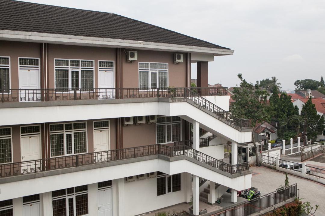 Photo of Buildings in Pasteur