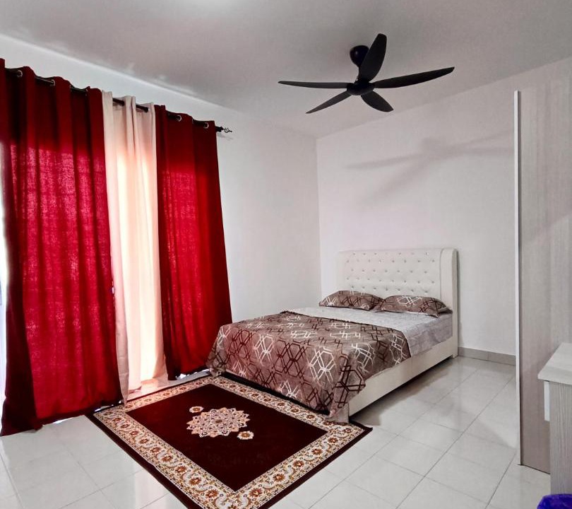 Photo of Bedroom in Bandar Penawar