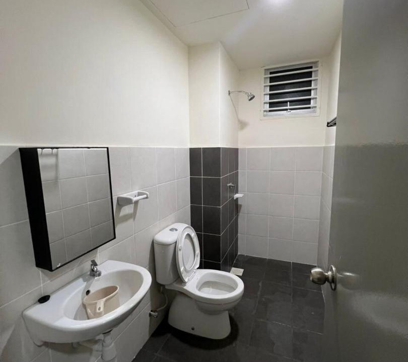 Photo of Bathroom in Ijok