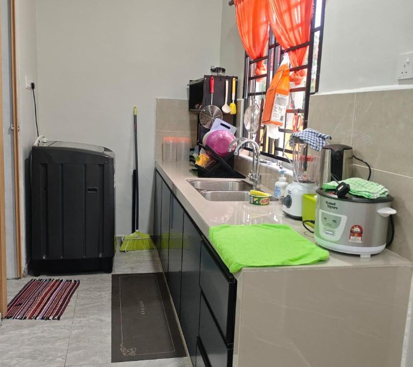 Photo of Kitchen in Parit Raja