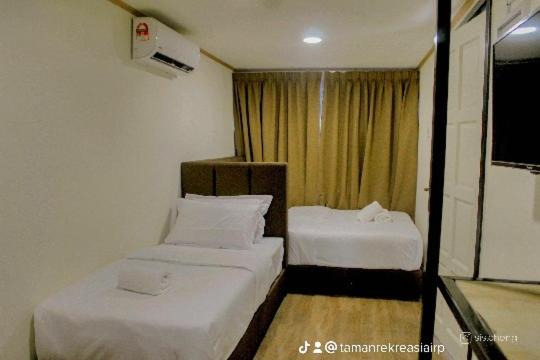 Photo of Bedroom in Pulai Chondong