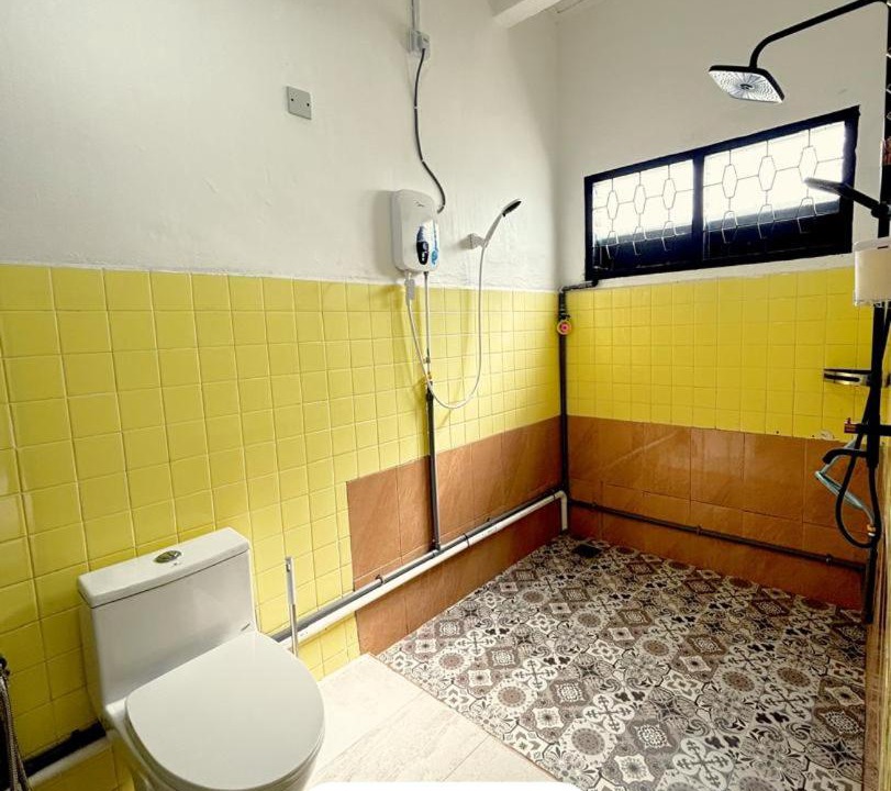 Photo of Bathroom in Marang