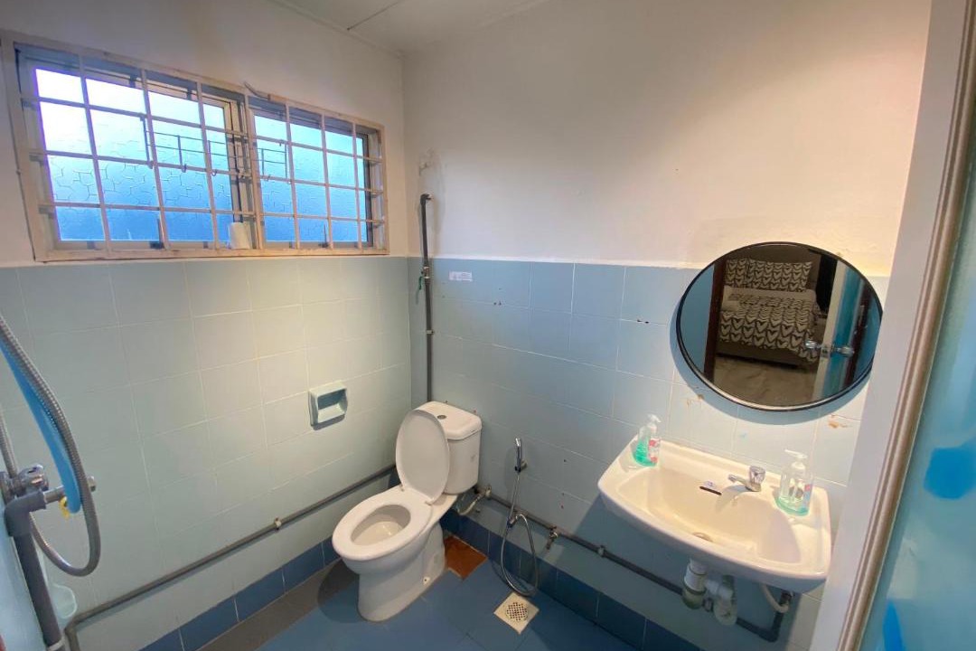 Photo of Bathroom in Taman Rakyat
