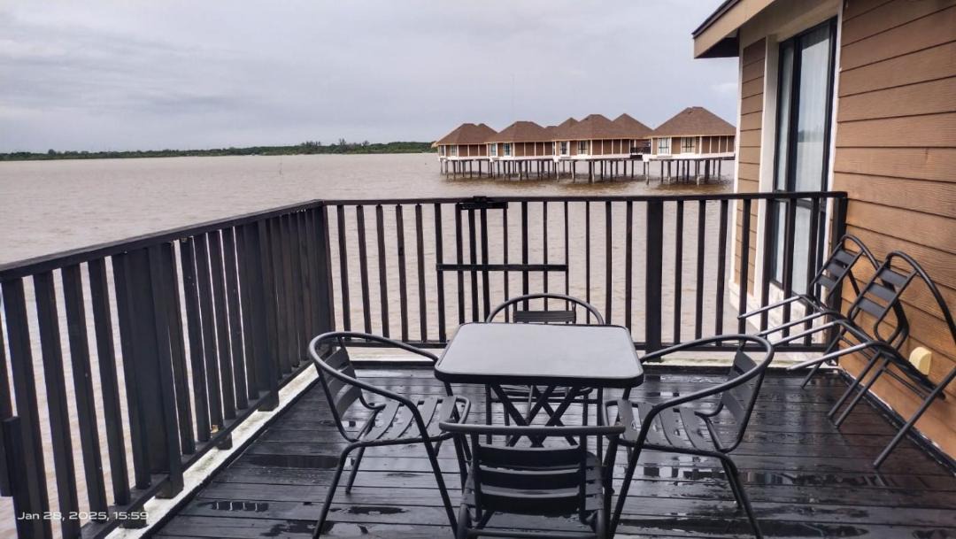 Photo of Patio Balcony in Kampung Bagan Lalang