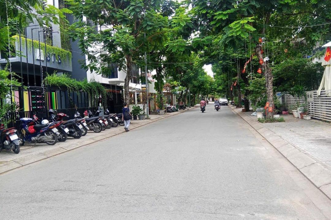 Photo of Others in District 2