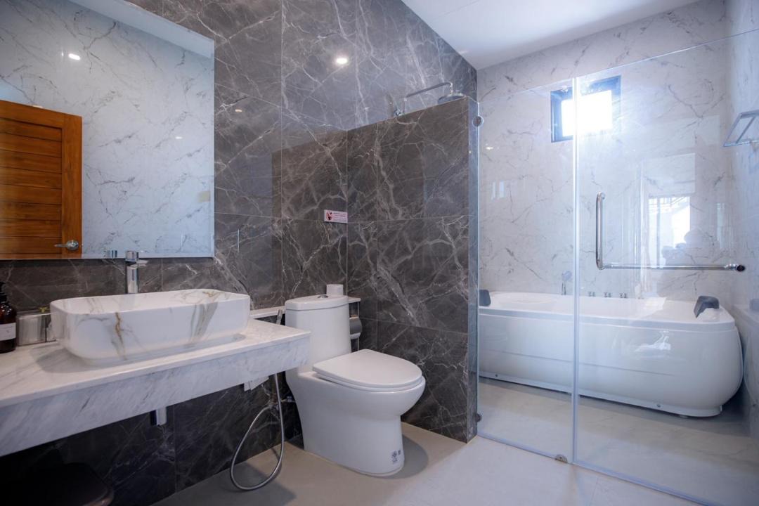 Photo of Bathroom in Pong Ta Long