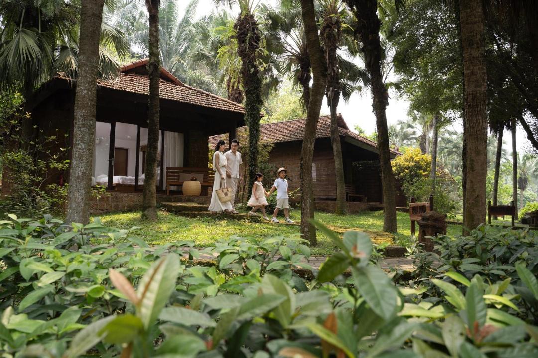 Photo of Others in Son Tay