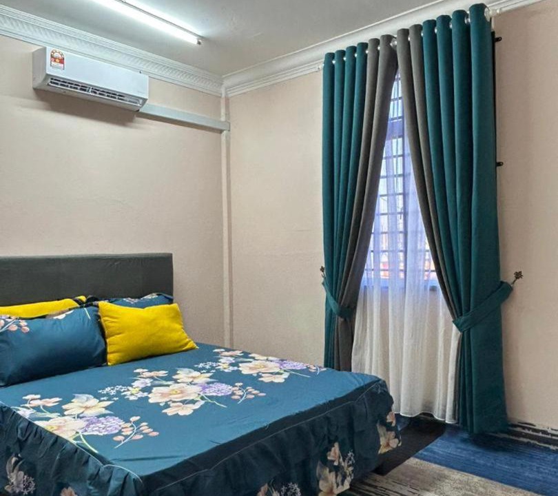 Photo of Bedroom in Kampung Geting