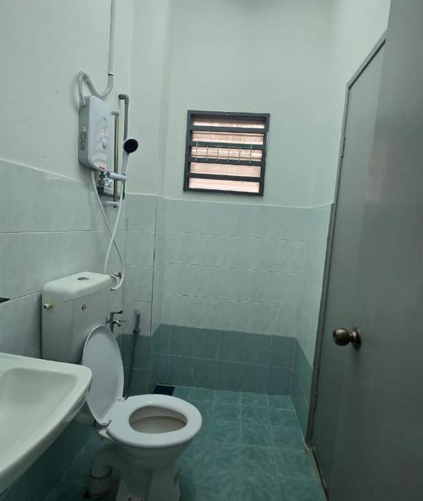 Photo of Bathroom in Kampung Rawa