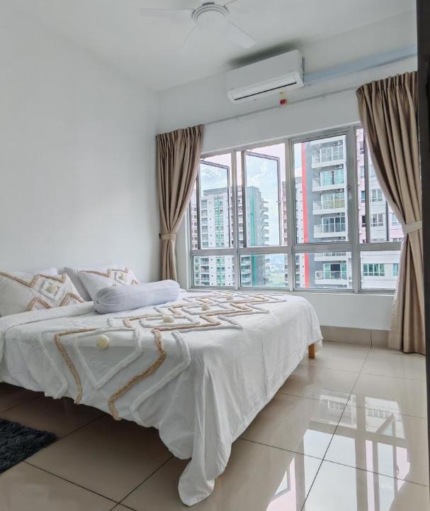 Photo of Bedroom in Salak South