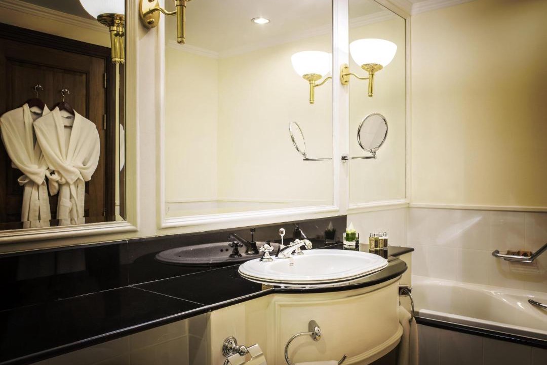 Photo of Bathroom in Sangkat Sla Kram
