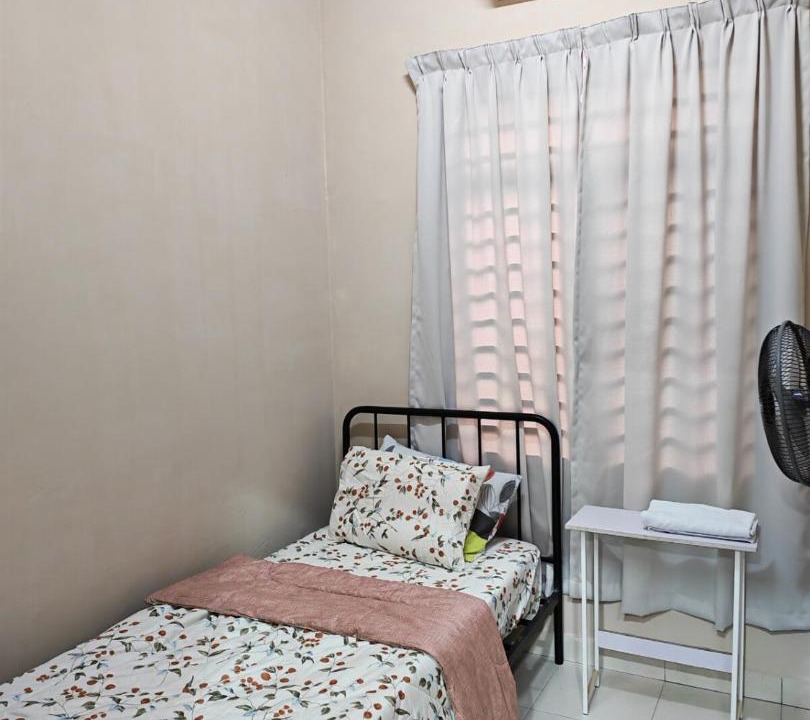 Photo of Bedroom in Geching Hilir