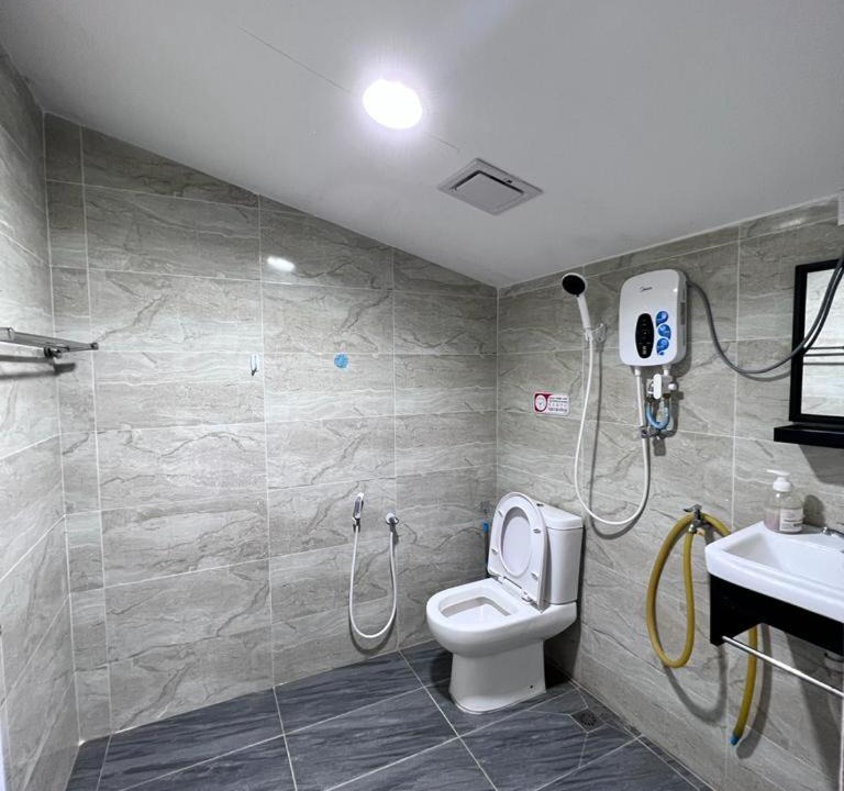 Photo of Bathroom in Kampung Ru Muda