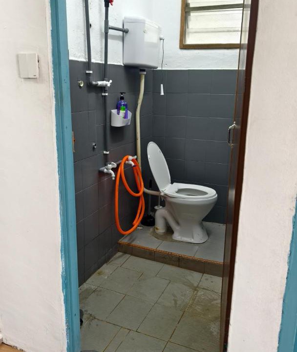 Photo of Bathroom in Gambang