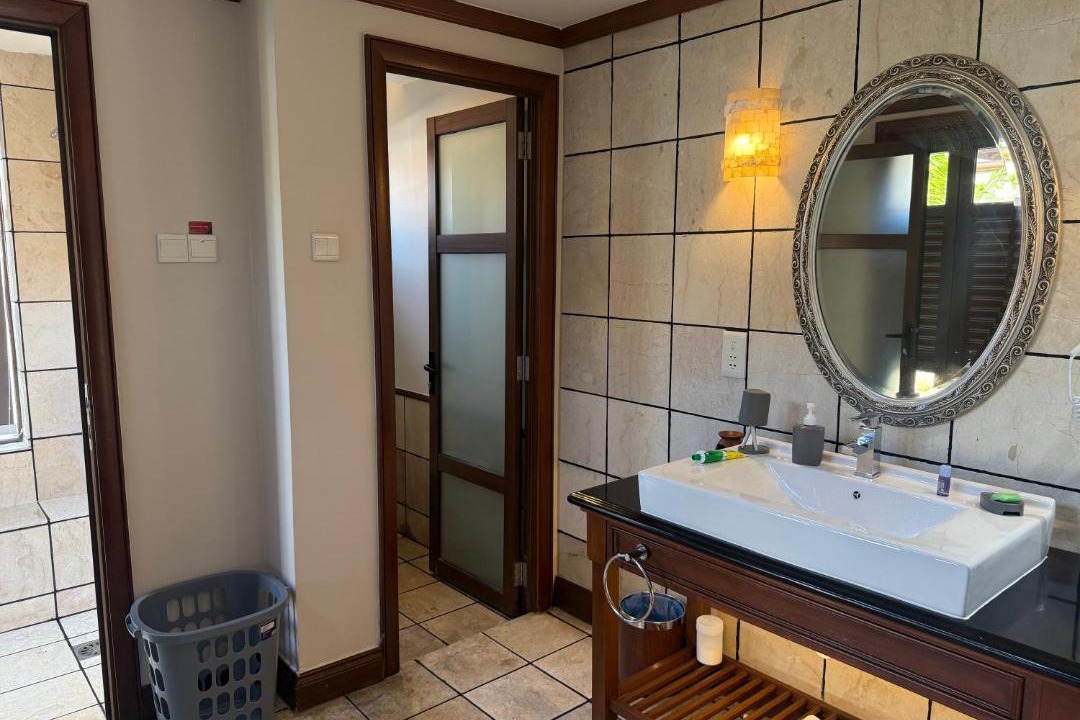 Photo of Bathroom in Kampung Dhobi