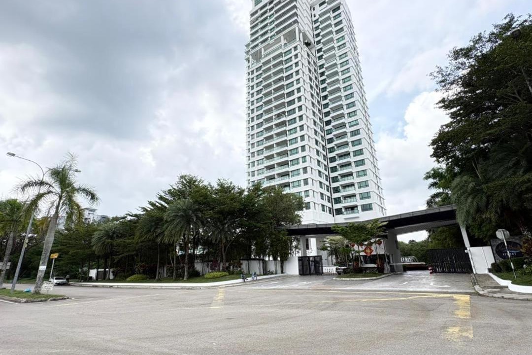 Photo of Buildings in Bandar Baru Permas Jaya