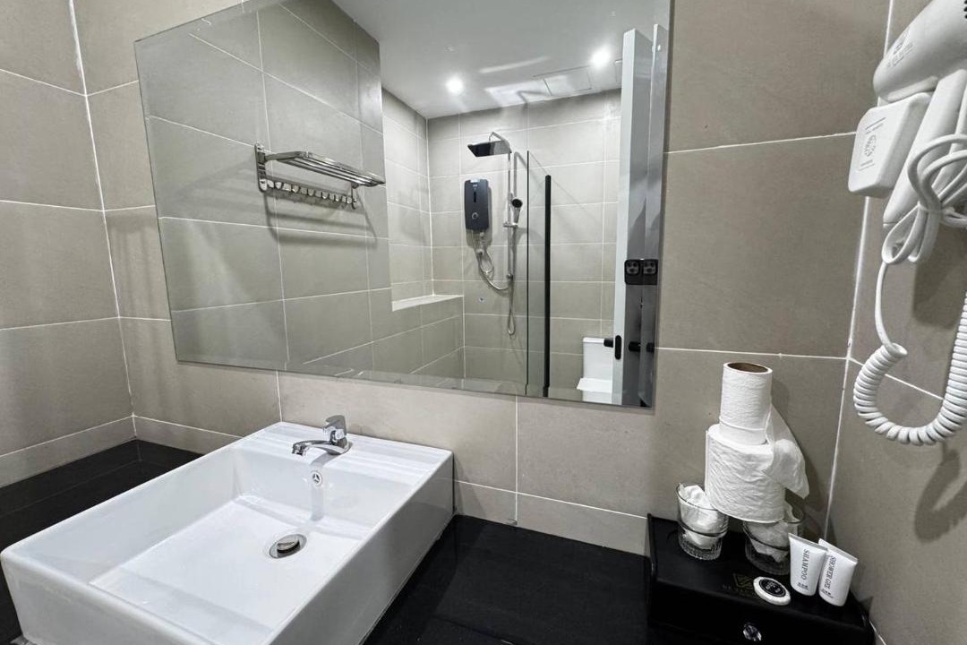 Photo of Bathroom in Khemarak Phoumin