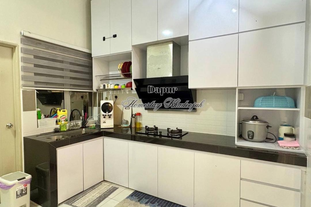 Photo of Kitchen in Manjung
