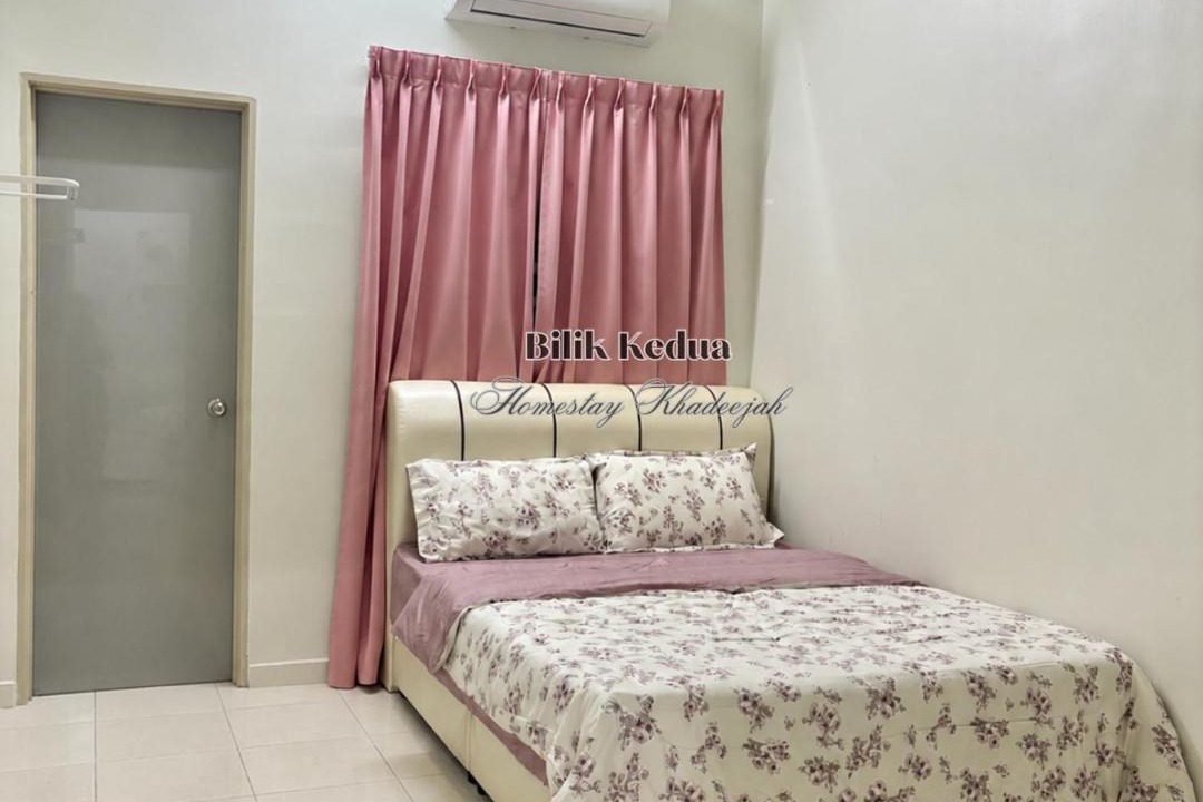 Photo of Bedroom in Manjung