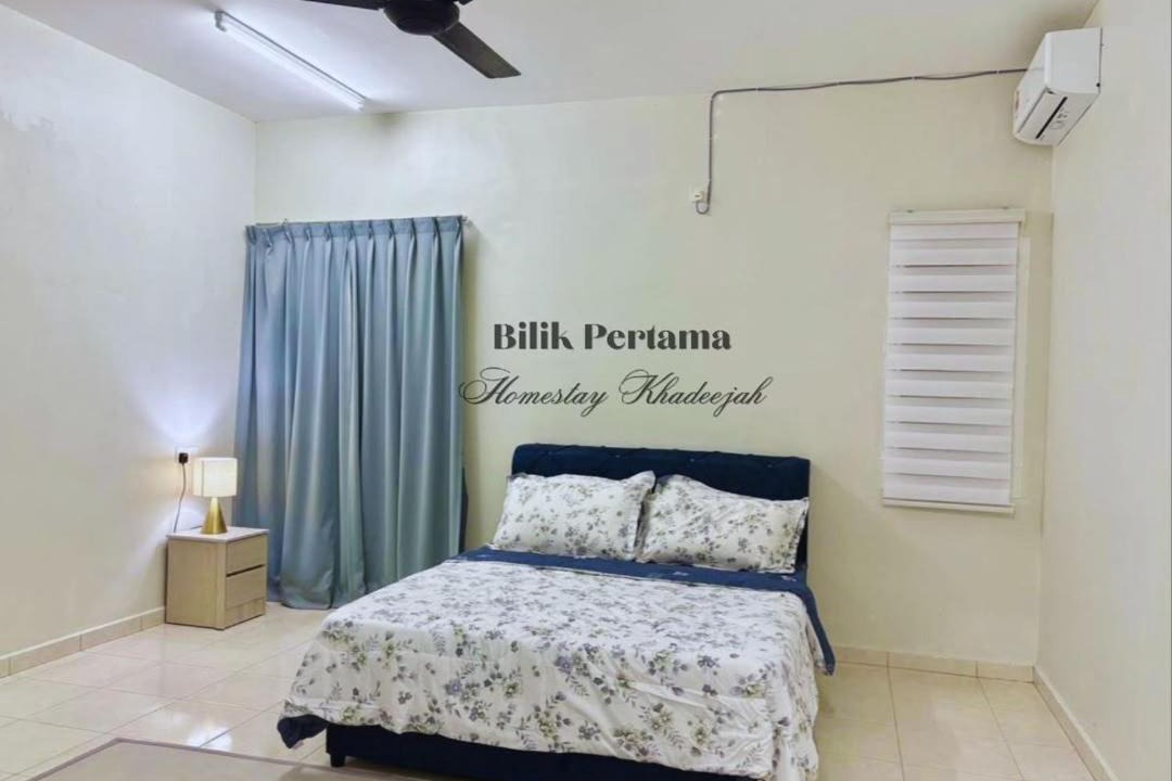 Photo of Bedroom in Manjung