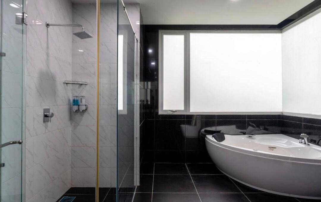 Photo of Bathroom in Kampung Datuk Keramat