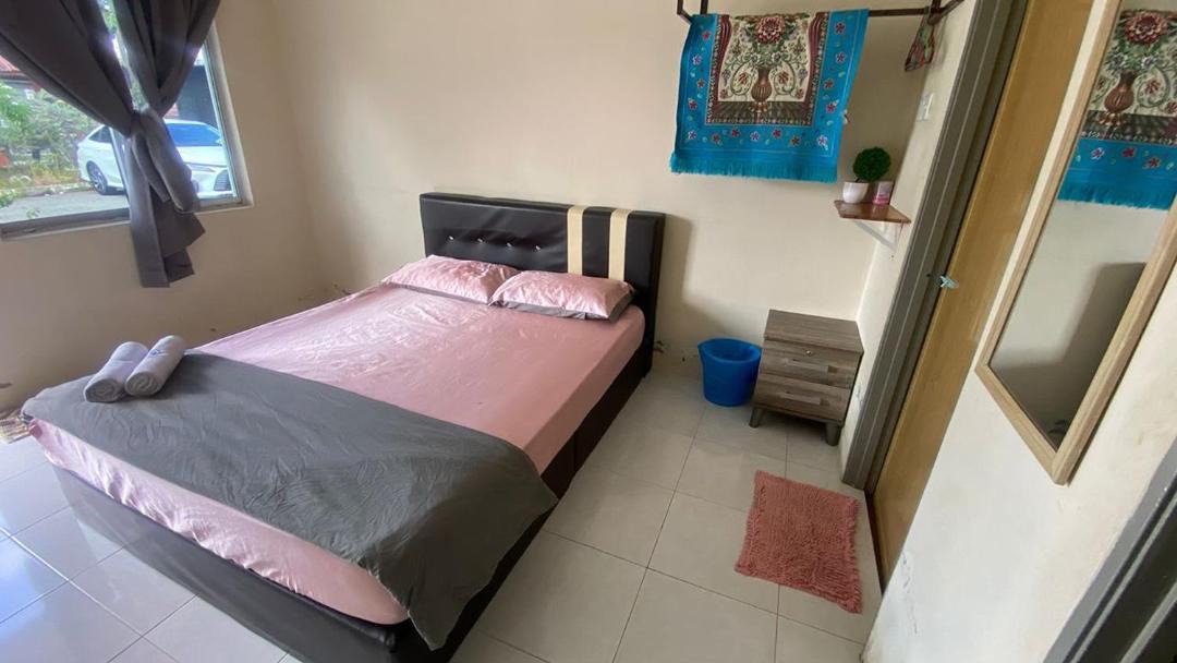 Photo of Bedroom in Kampung Begia