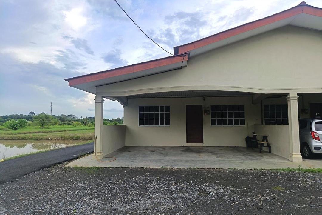 Photo of Others in Arau