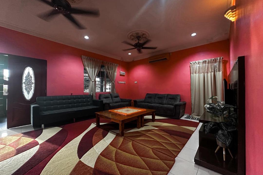 Photo of Livingroom in Parit Sakai