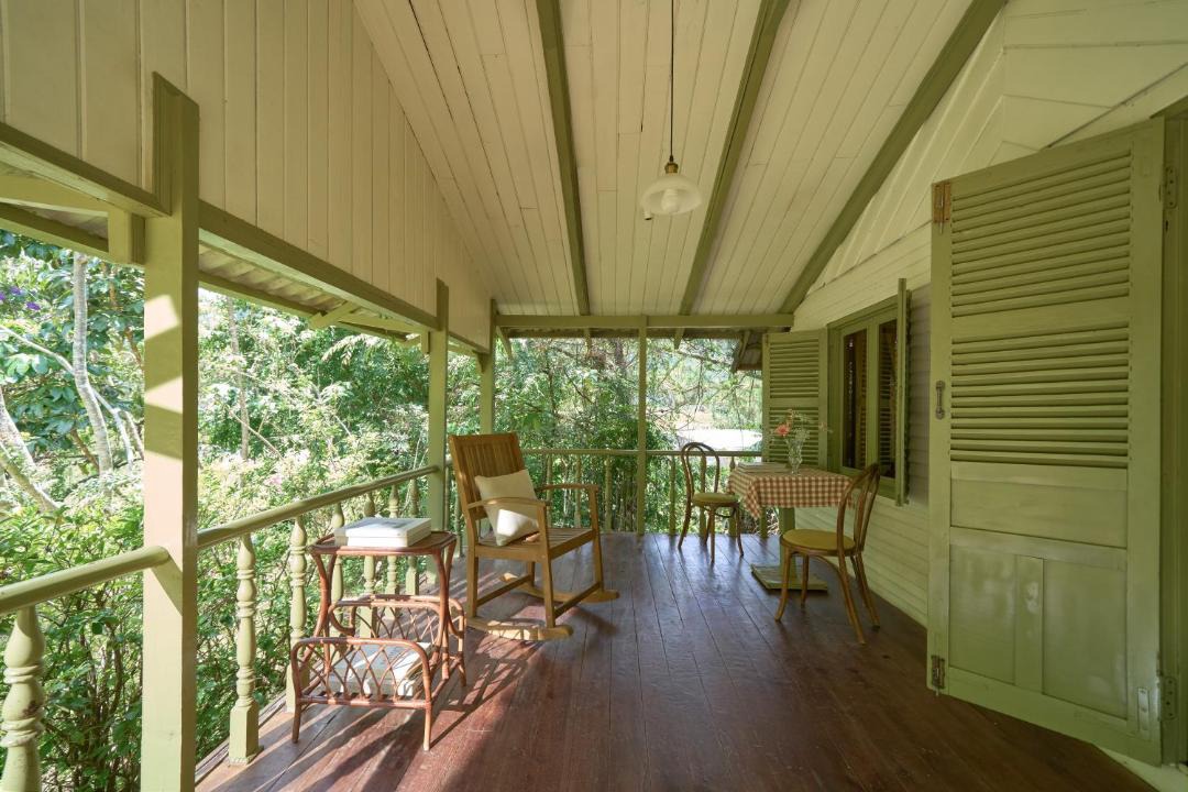Photo of Patio Balcony in Lac Duong
