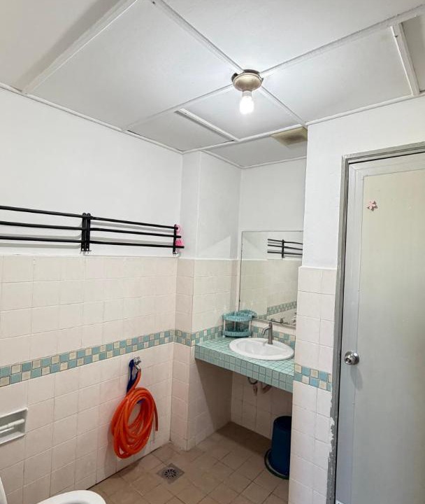 Photo of Bathroom in Baharu