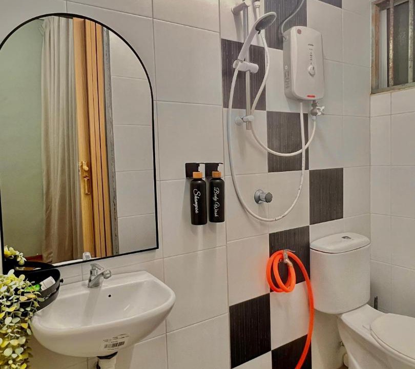 Photo of Bathroom in Chemor