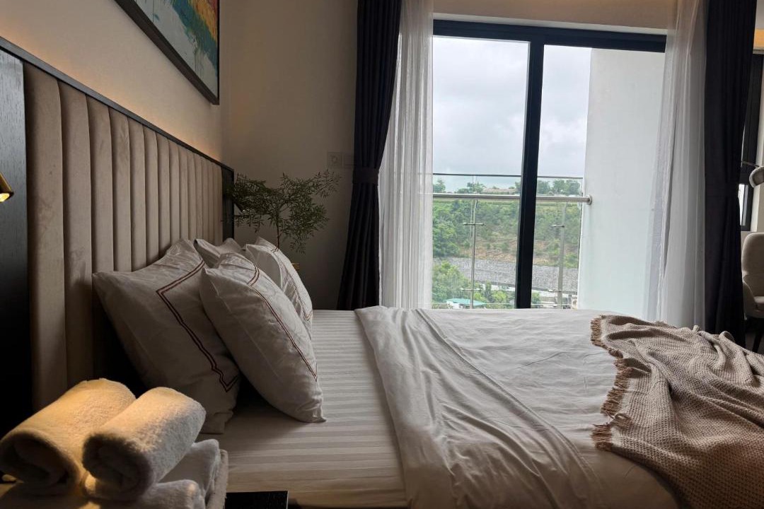 Photo of Bedroom in Hon Gai