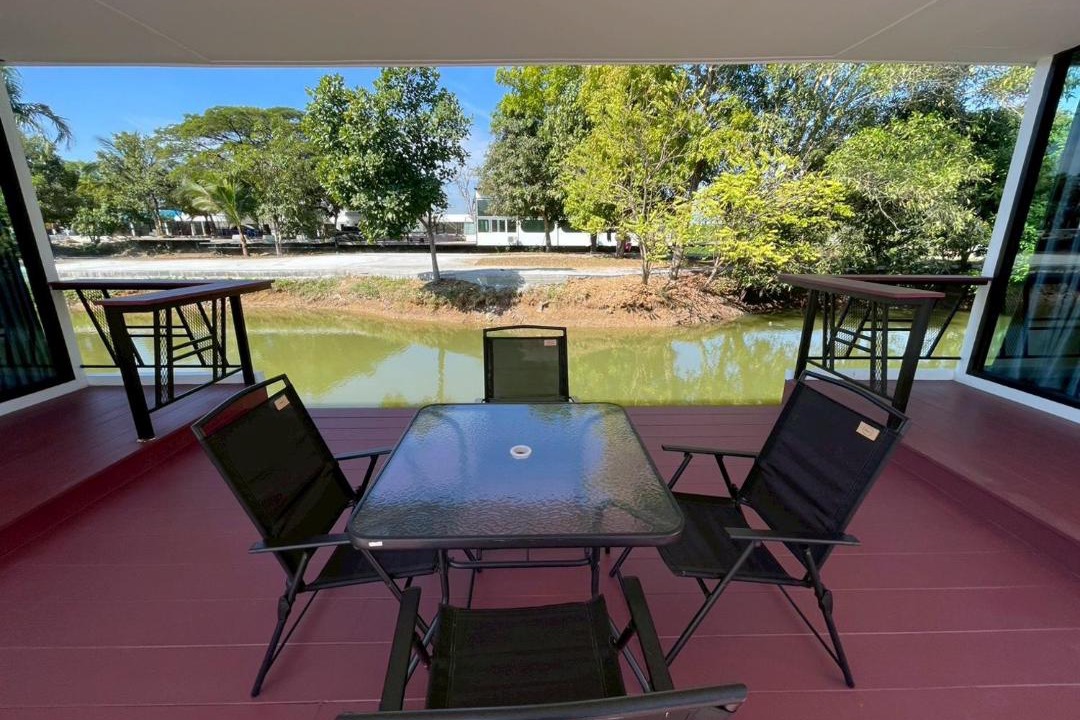 Photo of Patio Balcony in Satuk