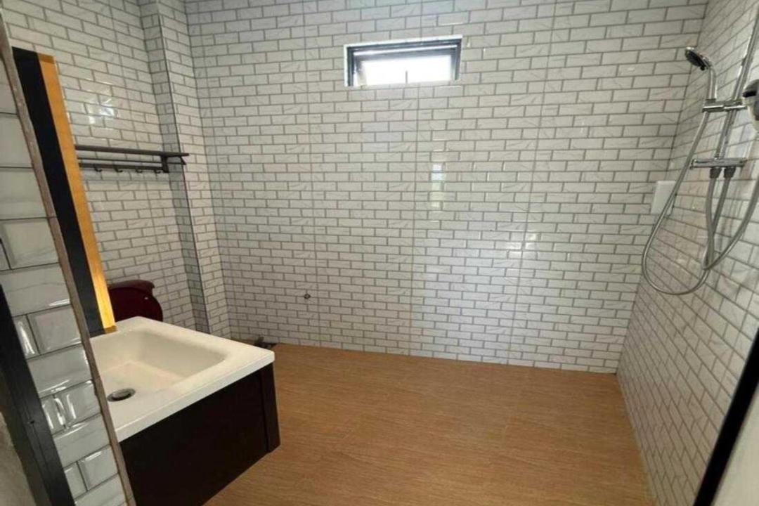 Photo of Bathroom in Lundu