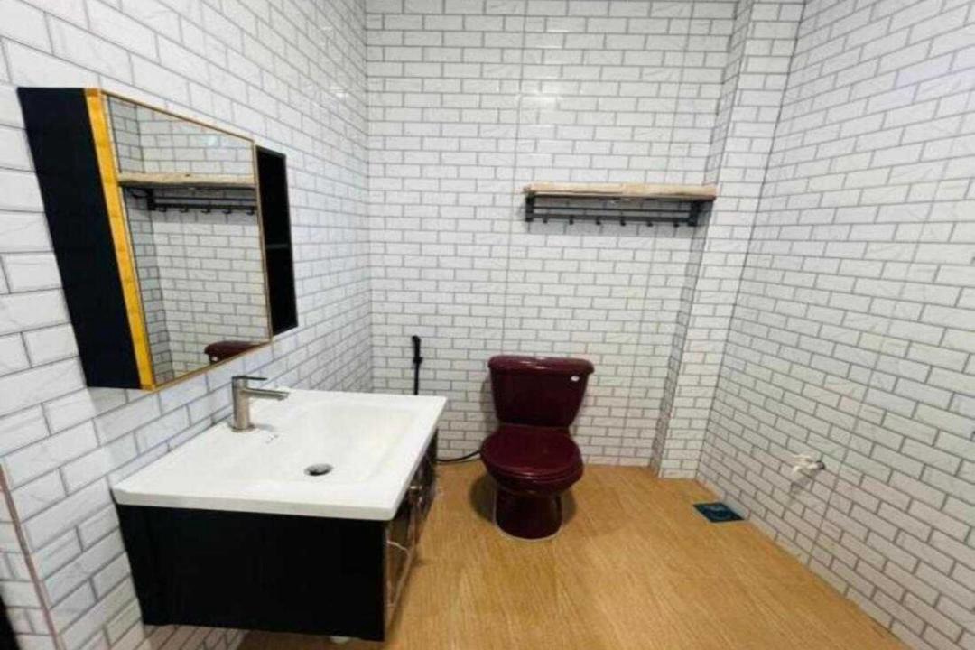 Photo of Bathroom in Lundu
