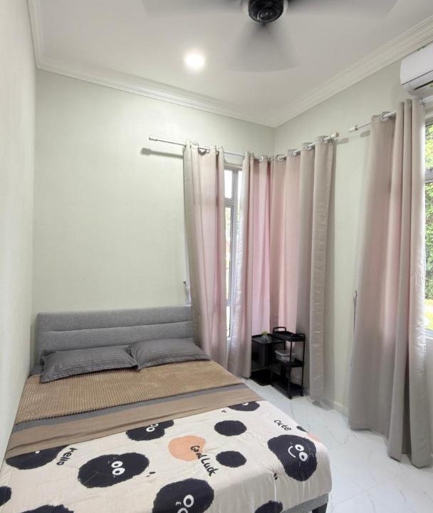 Photo of Bedroom in Kampung Raya Rawa