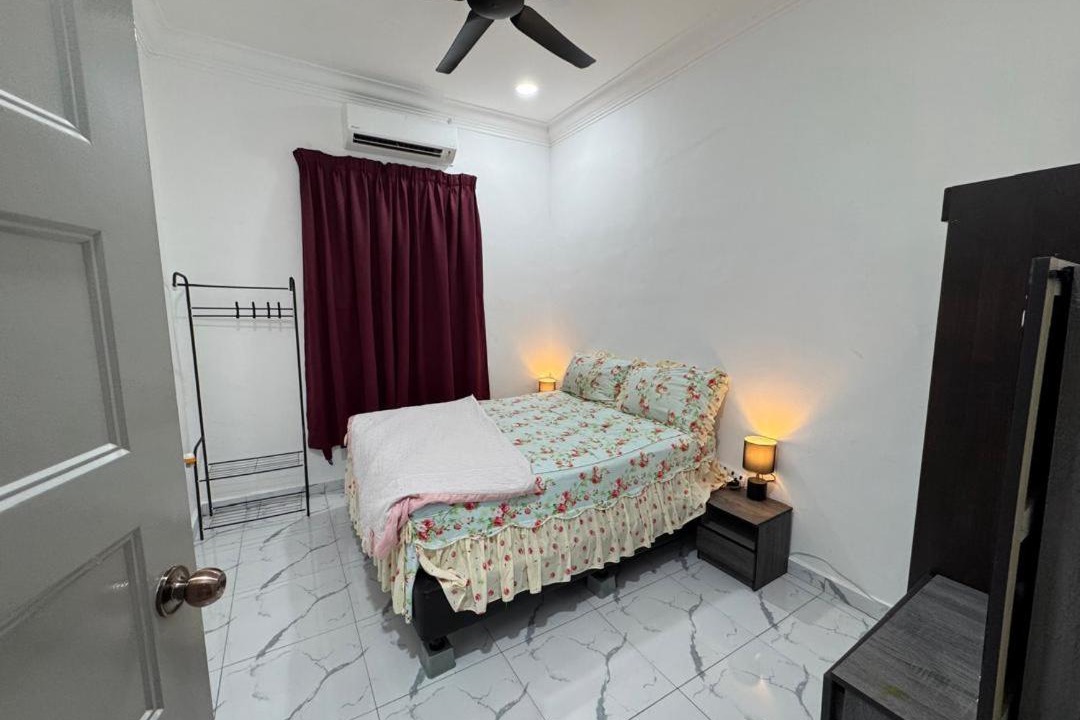 Photo of Bedroom in Kampung Penarik