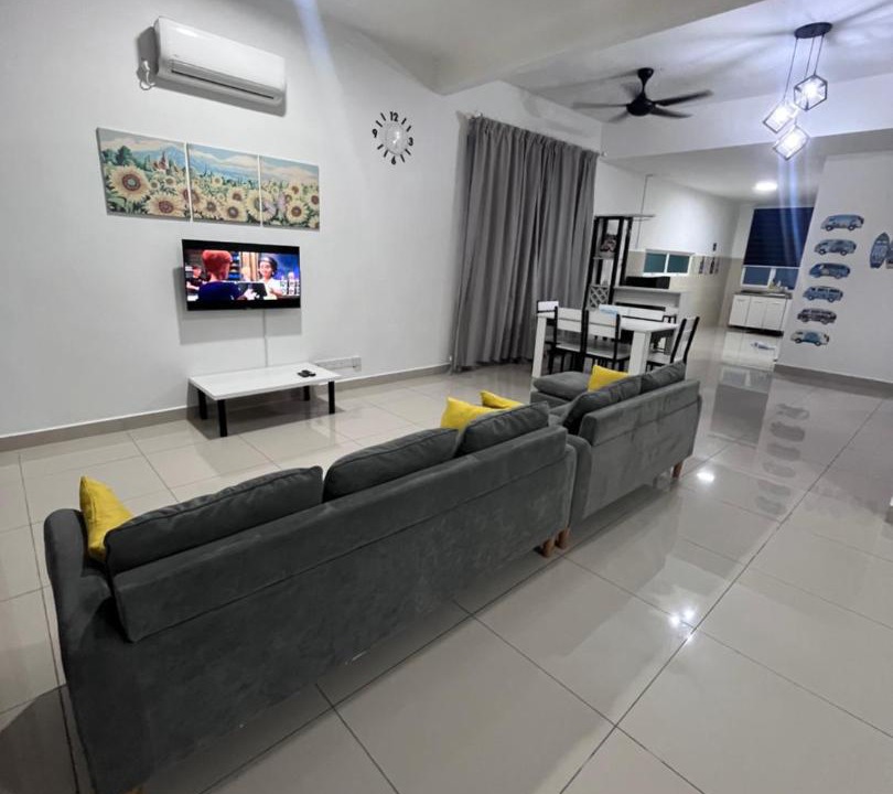 Photo of Livingroom in Bandar Penawar