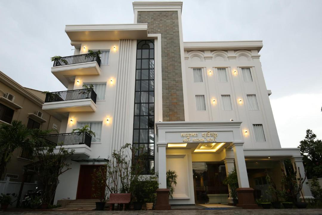 Photo of Buildings in Taphul Village Area