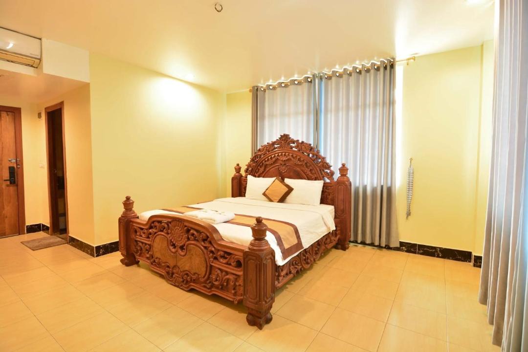 Photo of Bedroom in Chbar Mon