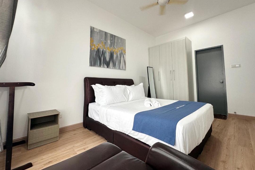 Photo of Bedroom in Central District