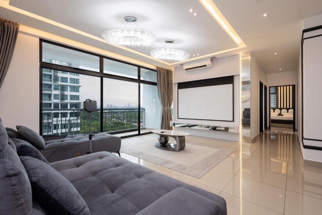 Photo of Livingroom in Taman Mount Austin