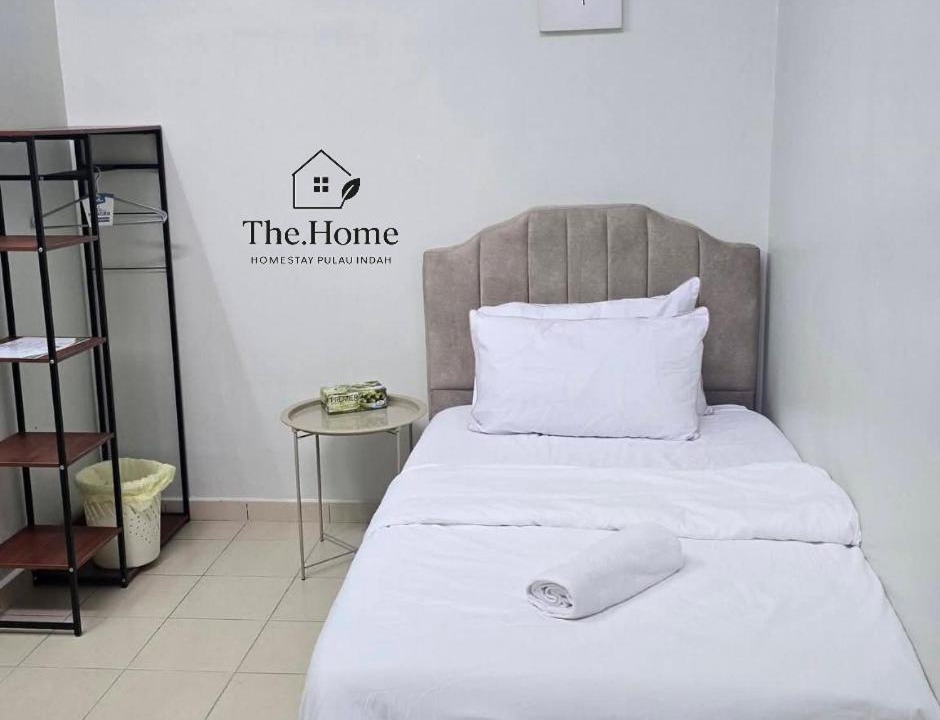 Photo of Bedroom in Pulau Indah