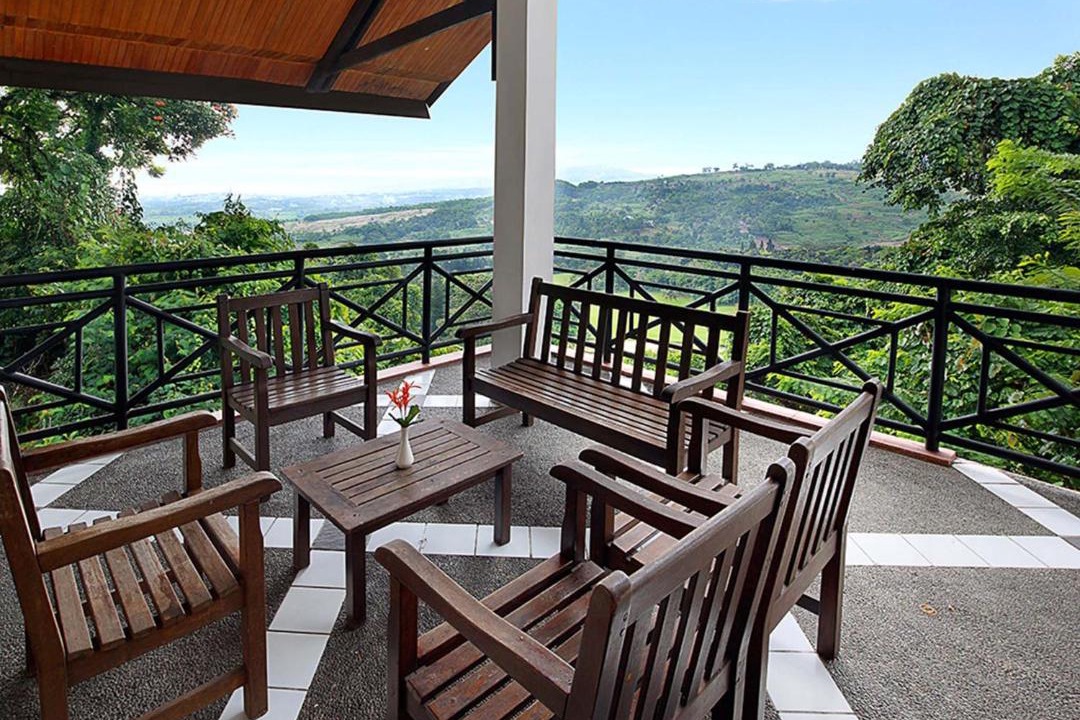 Photo of Patio Balcony in Gunung Geulis
