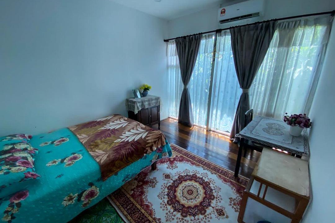 Photo of Bedroom in Kampung Teluk Kemang
