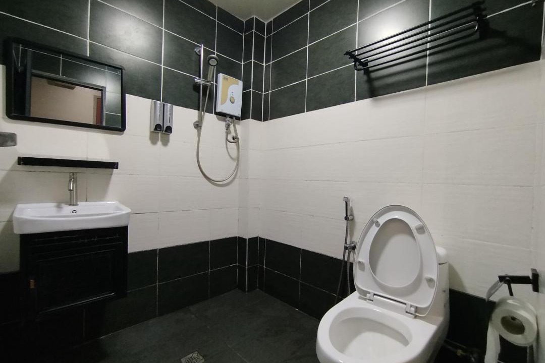 Photo of Bathroom in Taman Melawati