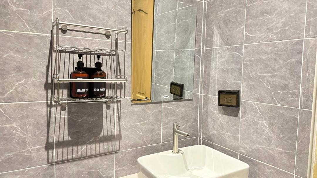 Photo of Bathroom in Thapae