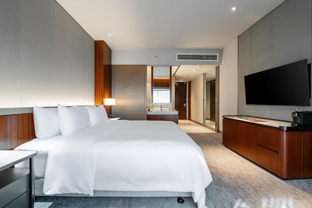 Photo of Bedroom in Mid Valley City