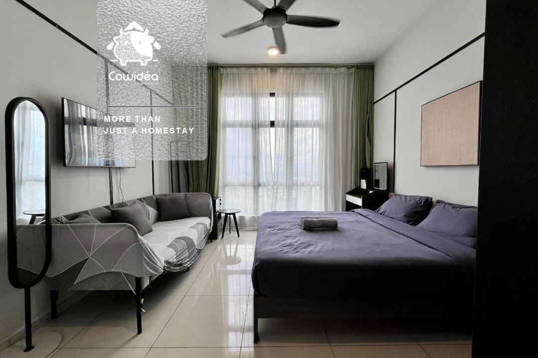 Photo of Bedroom in Taman Century