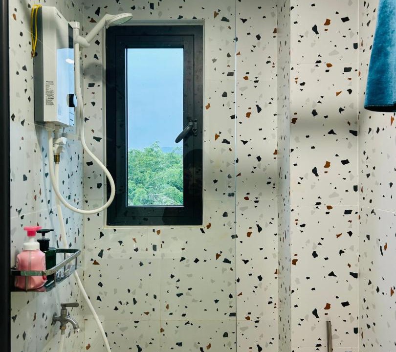 Photo of Bathroom in Ong Lang